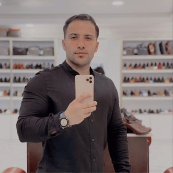 Meet your Posher, Pouya - Picture 1 of 1